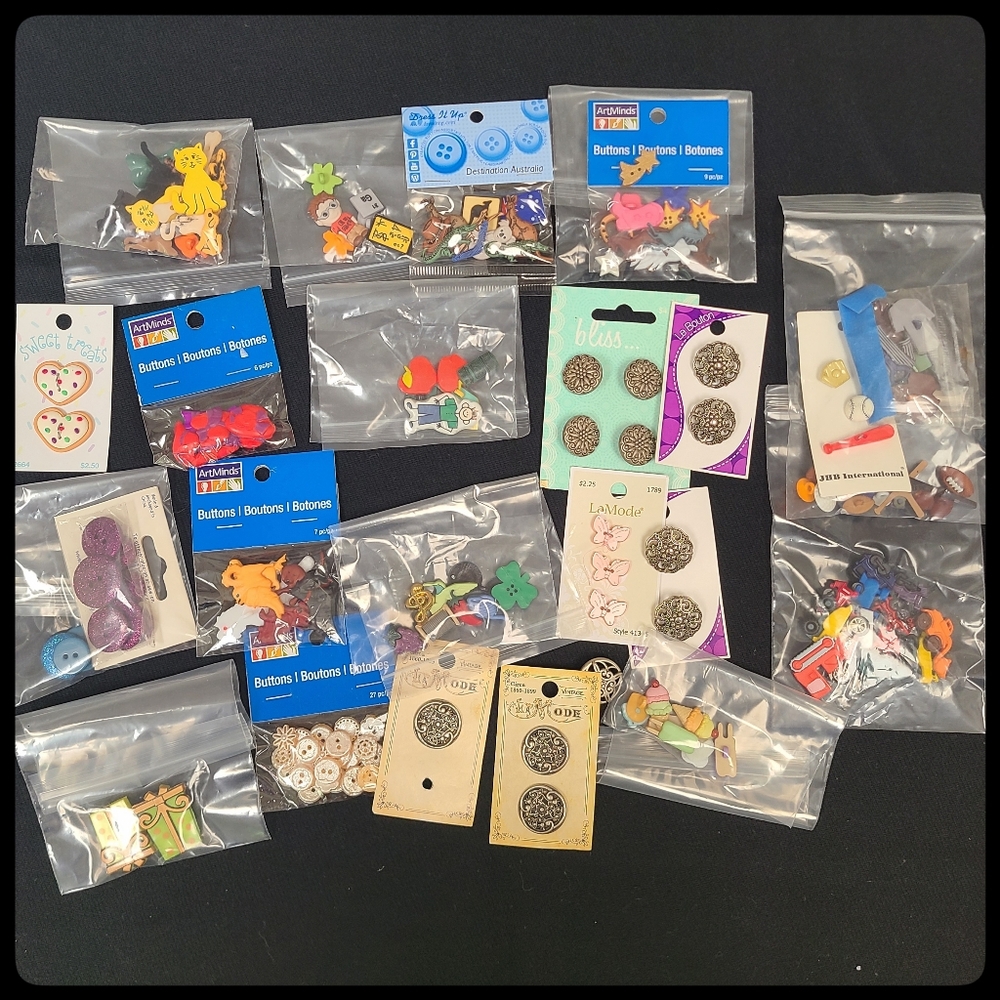 Assorted Craft Button Lot